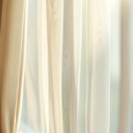 What is the Difference Between Roman Blinds and Roman Shades?